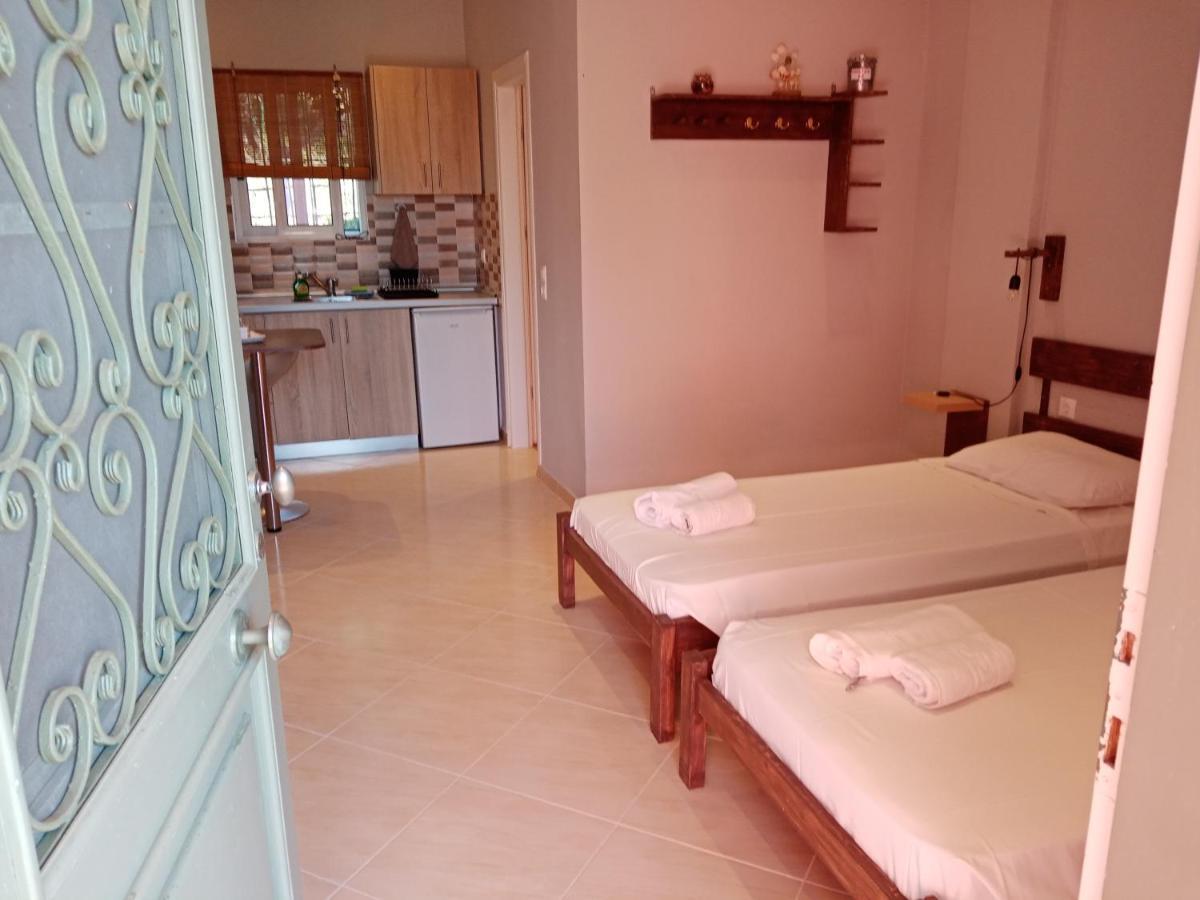 Maria Corfu Apartments Mesongi Luaran gambar