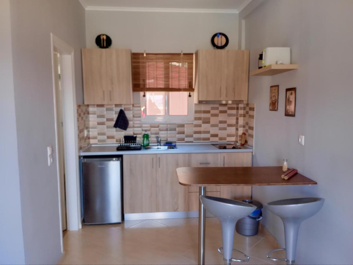 Maria Corfu Apartments Mesongi Luaran gambar